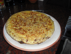 CUISINE-Spanish-omelette-1-120